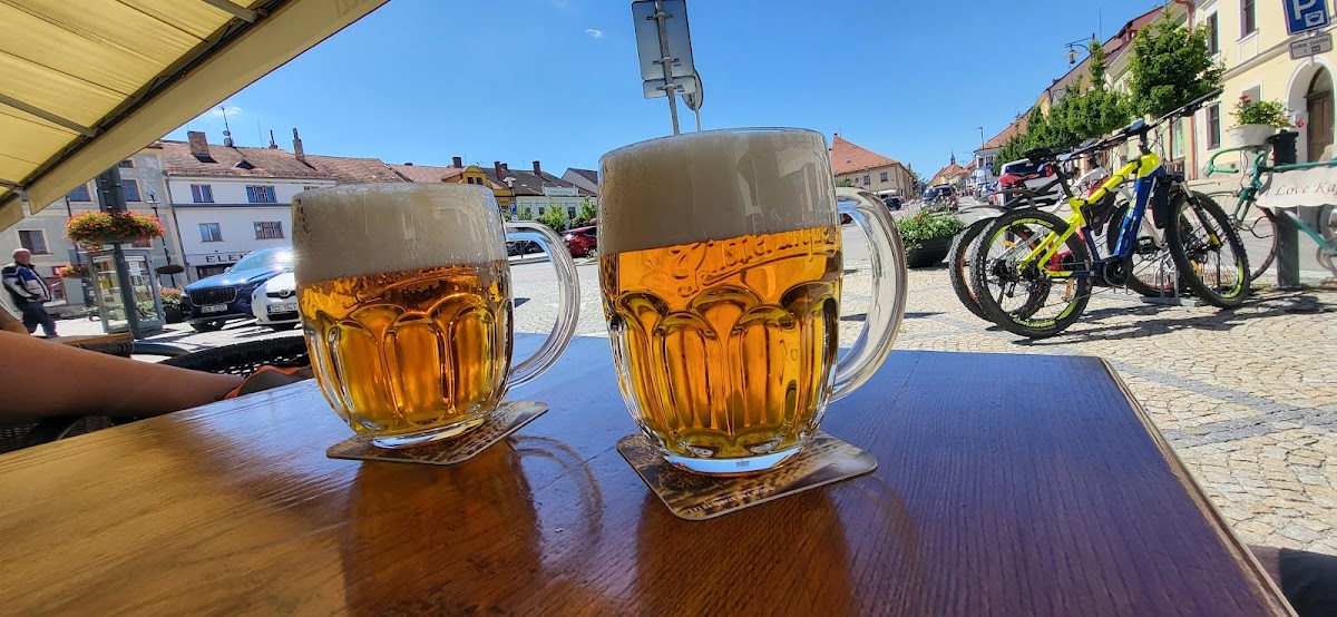 Restaurace A Kavarna Pod Vezi-10