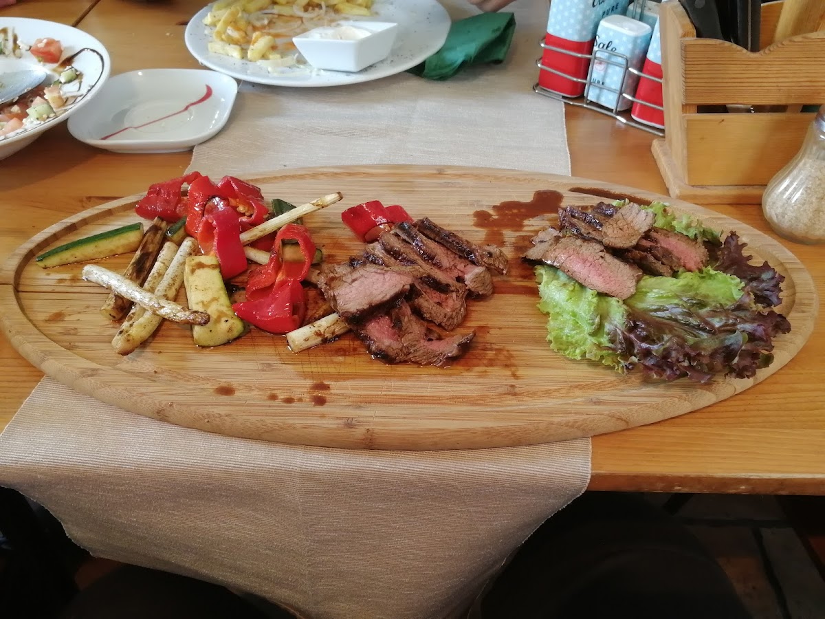 Restaurace A Kavarna Pod Vezi-6